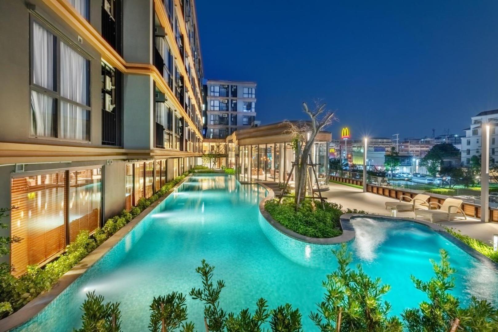 Salaya One Hotel & Service Apartment Esterno foto