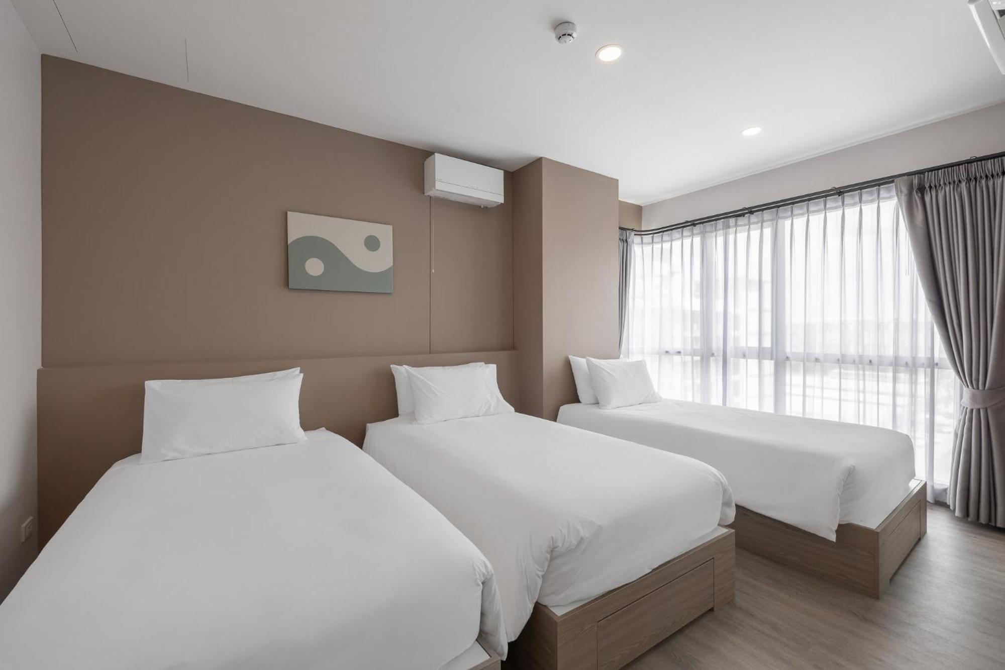 Salaya One Hotel & Service Apartment Esterno foto