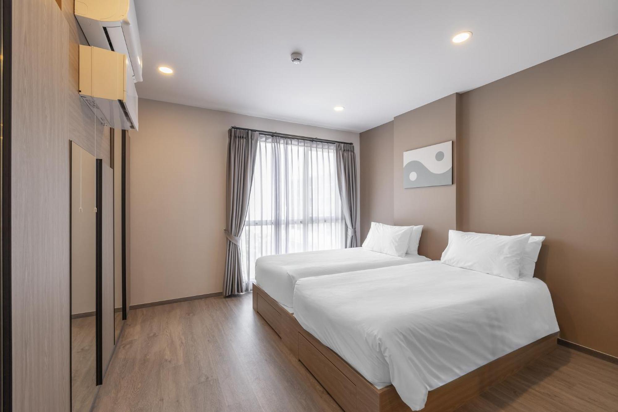 Salaya One Hotel & Service Apartment Esterno foto