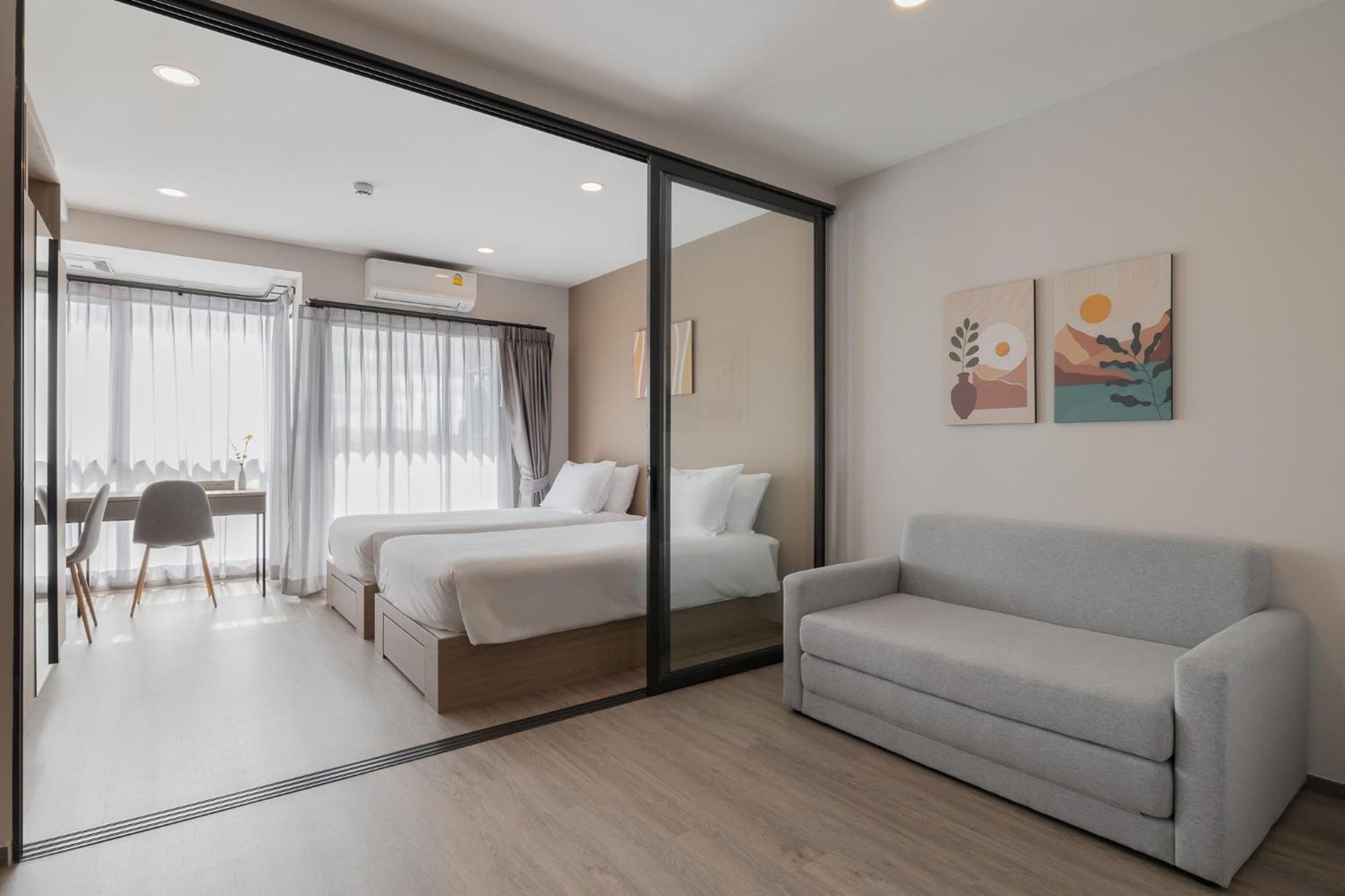 Salaya One Hotel & Service Apartment Esterno foto